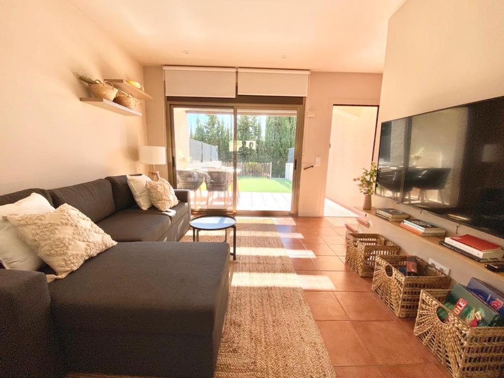 فيلا Kalma House Torroella de Montgrí المظهر الخارجي الصورة